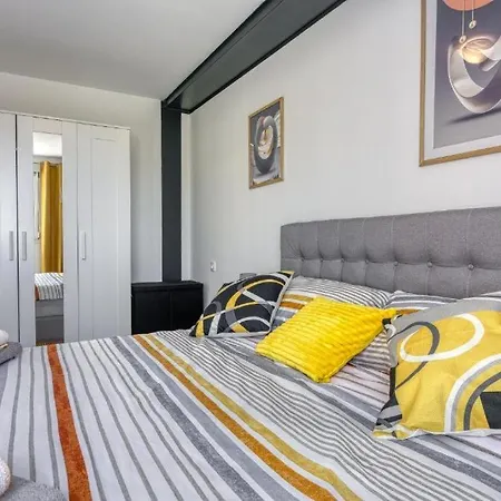 Apartman-bungalow Leni *