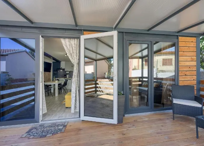 아파트 Leni 풀라